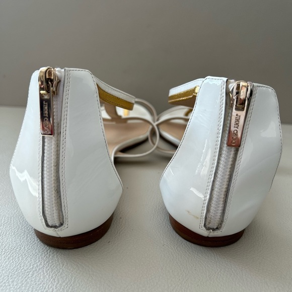 Jimmy Choo
Tabitha Flat Thong Sandal, White/Gold - Picture 7 of 9